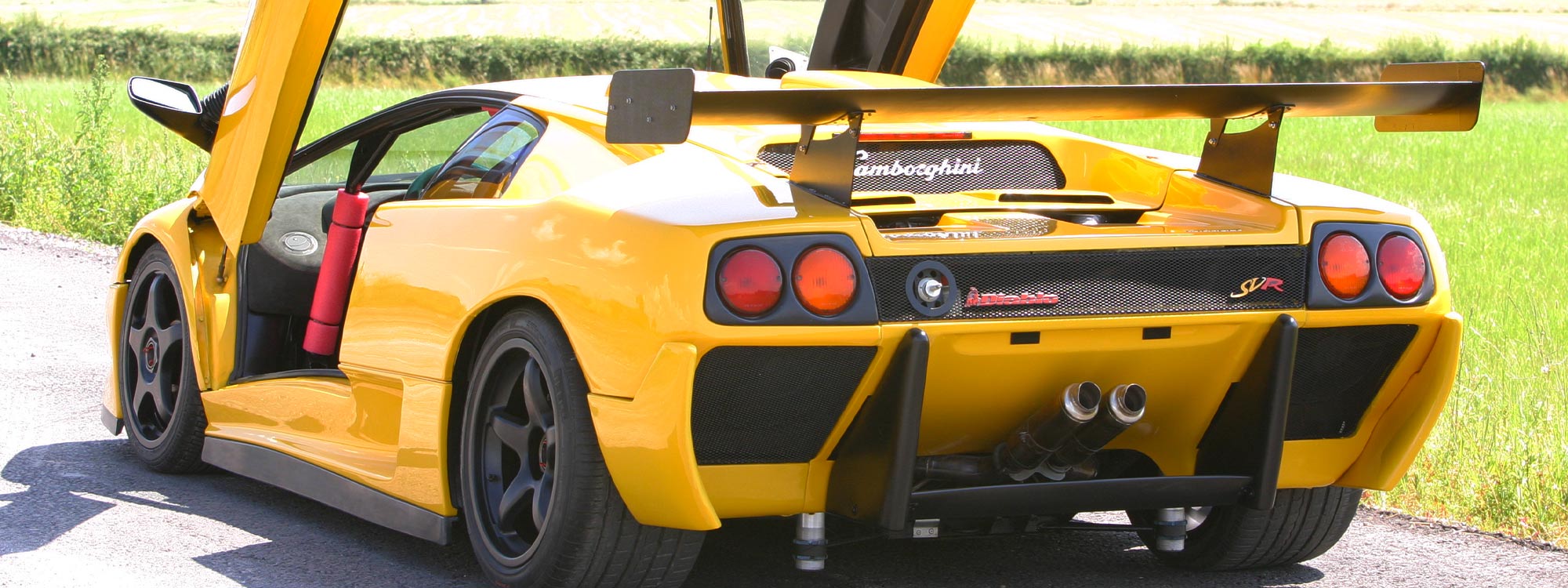 Supercar Sales from UK specialist Lee Cunningham